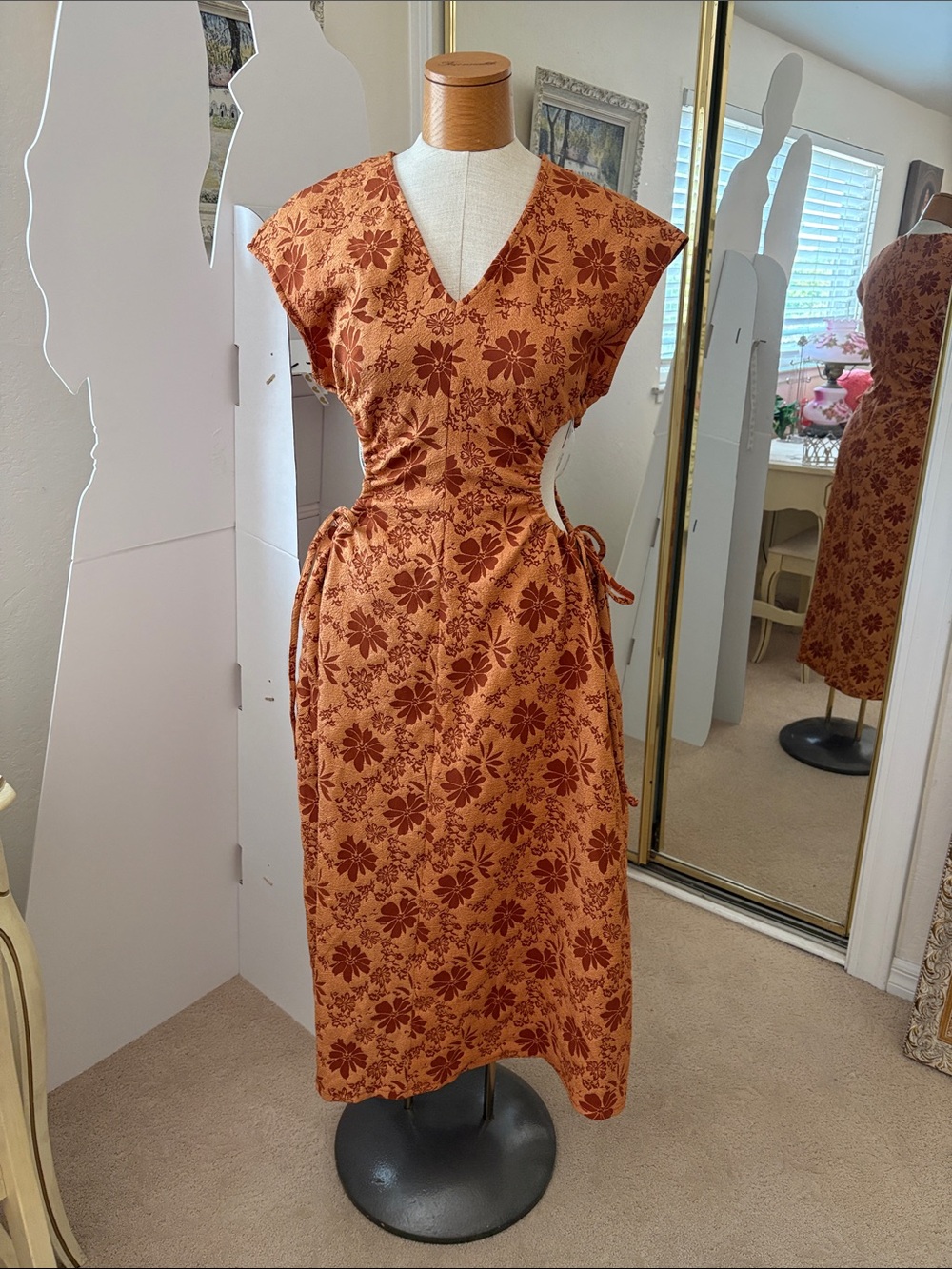 Rust Floral Tie-Waist Midi Dress